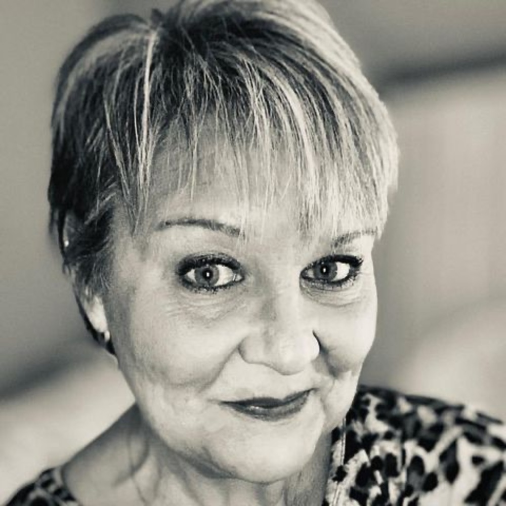 Meet your Posher, Pamela